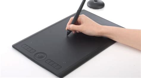 What is the Best Drawing Tablet for Graphic Design?