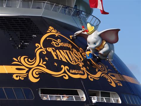 Disney Cruise Ship Front - Cruise Gallery