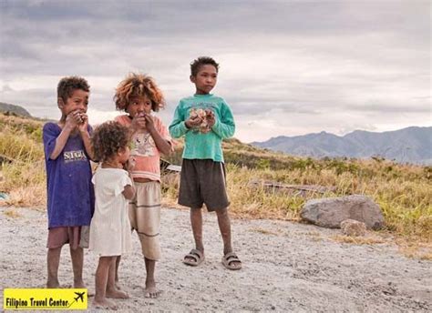 Photographs, Pictures & Images of the Aeta People| Mount Pinatubo Tour