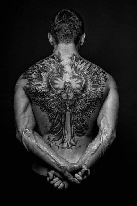 tatouage dos homme ange Angel Wings Tattoo On Back, Wing Tattoos On Back, Wing Tattoo Men, Cool ...