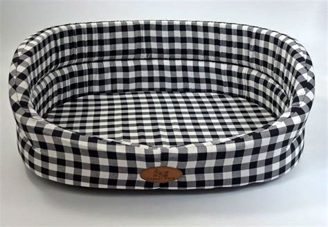 Black And White Check Dog Bed #dogbedding #petnhome #dogbed | Black and white, Black, Chenille ...