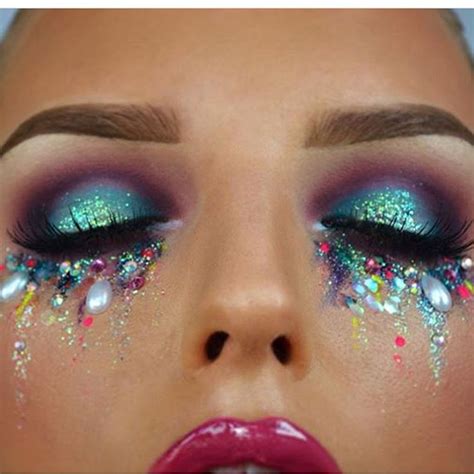 Makeup, Style & Beauty | Carnival makeup, Mermaid eye makeup, Rave makeup