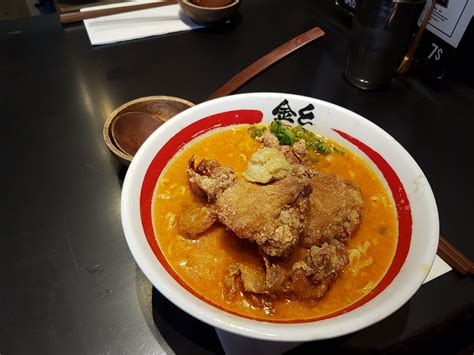 Spicy karaage ramen from MTL : ramen