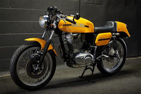 1974 Ducati 450 Desmo MK 3 | Ducati, Ducati classic, Ducati motorcycles