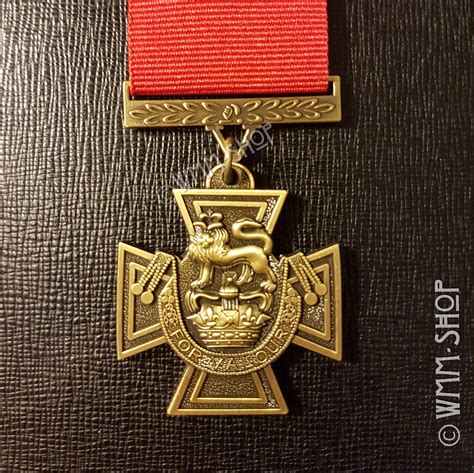 Collectables British VICTORIA CROSS MEDALS FULL SIZE