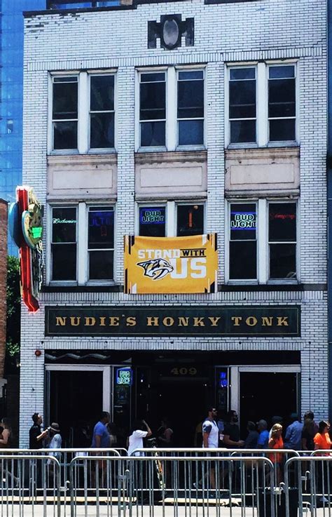 The Ultimate Guide to Nightlife on Nashville's Broadway - Her Life in Ruins | Nashville broadway ...