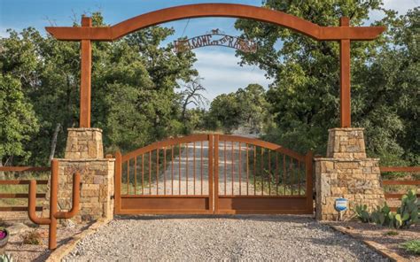 Arched vs Straight Driveway Gate Designs - Aberdeen Gate