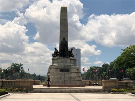 Beautiful - Rizal Park, Manila Traveller Reviews - Tripadvisor