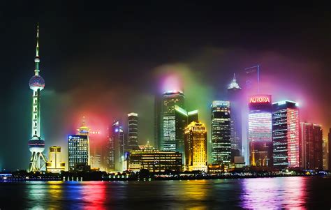 File:Hazy Lujiazui - PuDong, Shanghai.jpg - Wikimedia Commons