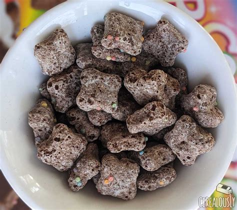 Review: Little Debbie Cosmic Brownies Cereal