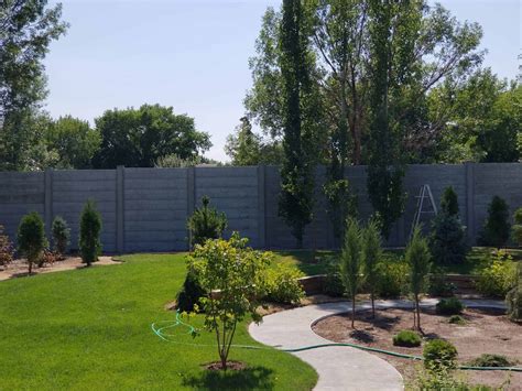 Concrete Fence Panels » Infinity FencesInfinity Fences