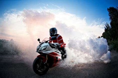 Motorbike Wallpapers - Top Free Motorbike Backgrounds - WallpaperAccess