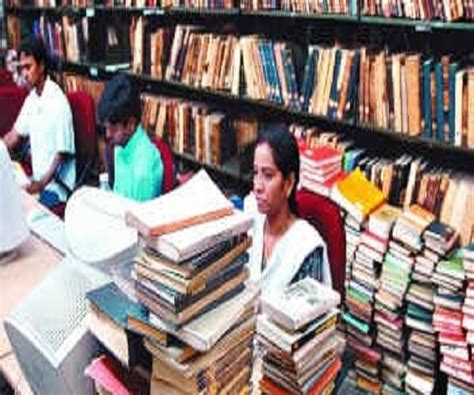 What Drives Osmania University 'Engineering Students' To The Library? | #KhabarLive | Breaking ...