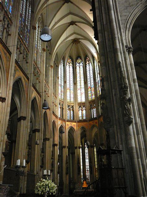 File:Cologne Cathedral interior.JPG - Wikipedia