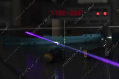 Laser experiment - Stock Image - F026/6586 - Science Photo Library