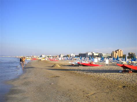 Rimini Beach, Italy #rimini #italy #beach #europe #travel | San francisco skyline, Beach, Italy