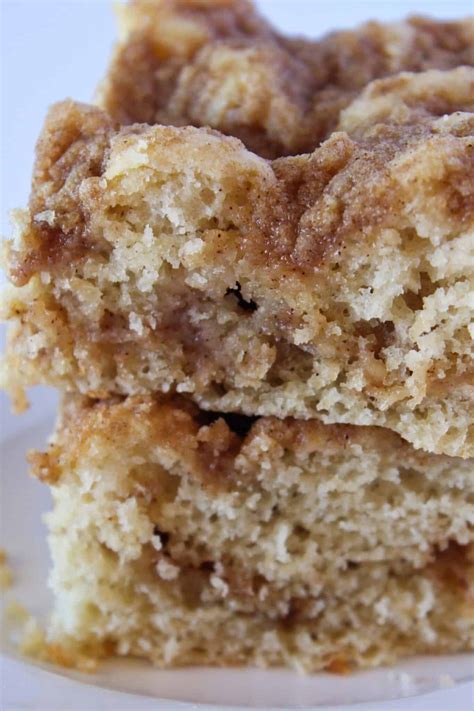 Pancake Mix Coffee Cake | Easy Breakfasts | Practically Homemade