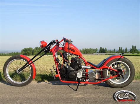 Cafe Racer Special: INDIANA - Ducati 650 Chopper