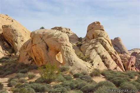 White Domes Trail | Valley of Fire | Hikespeak.com