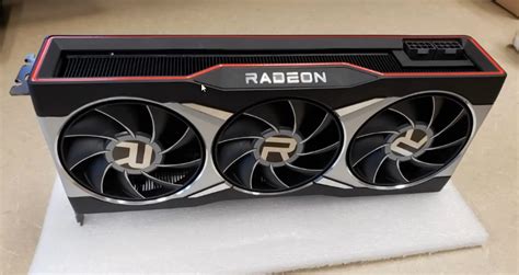 AMD Radeon RX 6000 Series Graphics Cards Pictured - RX 6900 With Triple-Fan & RX 6800/6700 ...