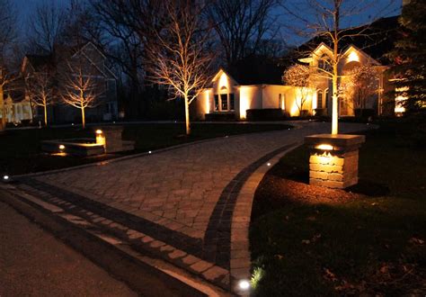 Landscape Lighting: LED Landscape Lights: Beyond the Spotlight