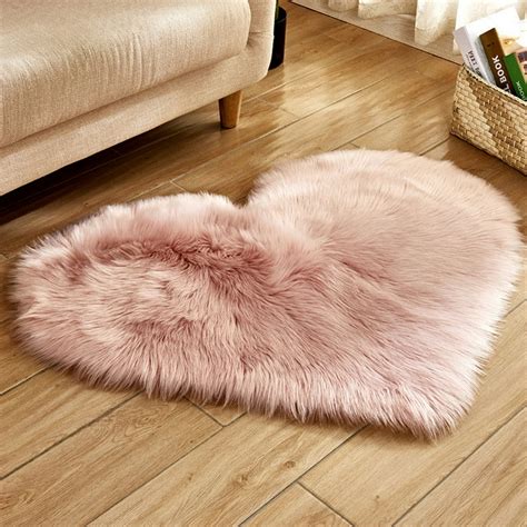 40X50CM Love Heart Shaped Rug Artificial Wool Sheepskin Hairy Carpet Faux Floor Mat Fluffy Soft ...