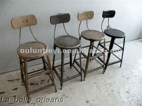 20++ Metal Vintage Bar Stools - HOMYHOMEE