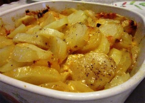 Microwaved Scalloped Potatoes - Country at Heart Recipes