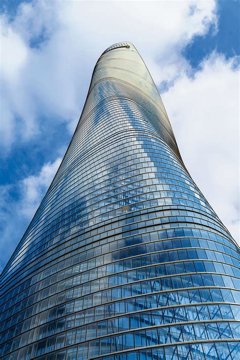 shanghai tower is the world's second tallest building