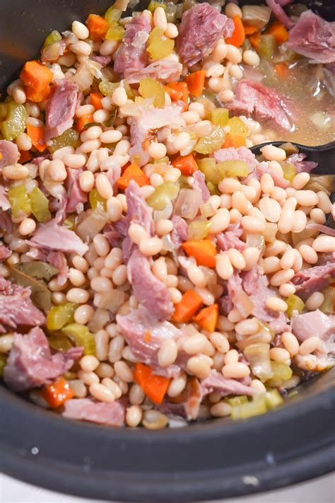 Crockpot Navy Bean and Ham Soup - Sweet Pea's Kitchen