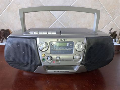 Vintage Sony Portable CD Player AM-FM Radio Cassette Boombox Cfd-v17 Tested. - Etsy