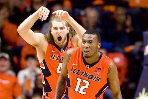 Illinois Fighting Illini Basketball - The Champaign Room