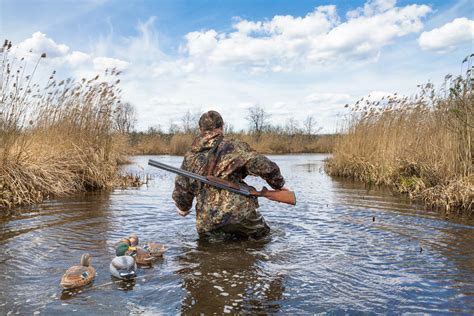 8 Best Duck Hunting Waders of 2023 [Insulated & Breathable]