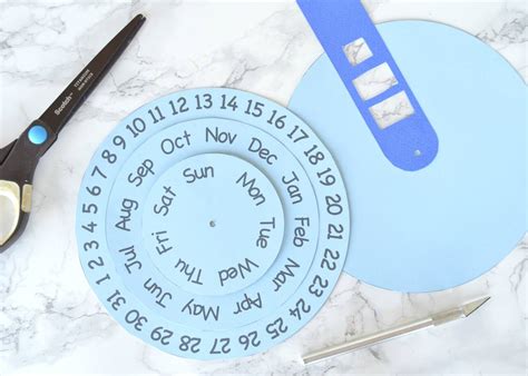 DIY Homemade Calendar Ideas to Start Your New Year - Live Enhanced