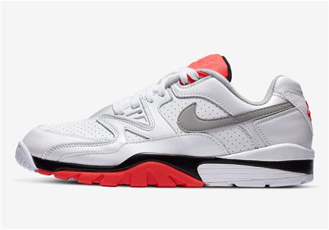 Nike Cross Trainer 3 Low Infrared CN0924-101 | SneakerNews.com