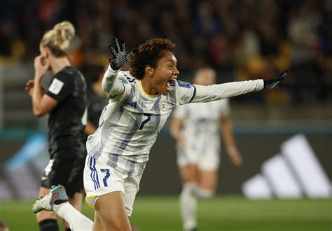 Sarina Bolden scores the Philippines' first-ever goal in the FIFA Women's World Cup | GMA News ...