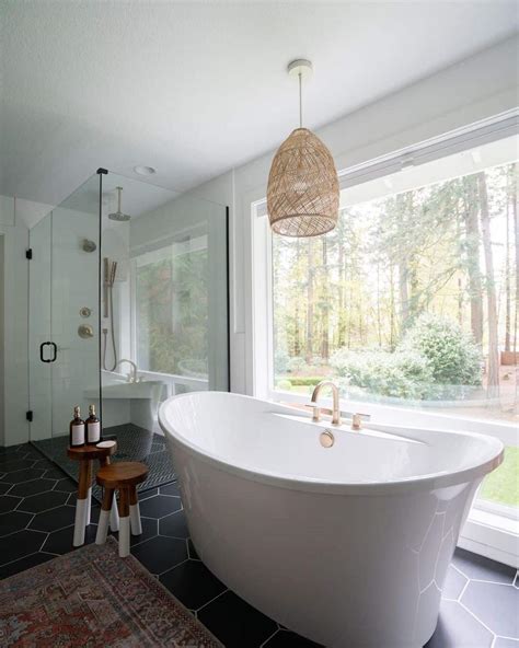 Modern Bathroom Pendant Lighting Over Bathtub - Soul & Lane