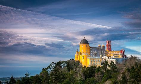 Pena Palace, Sintra, Portugal : r/castles