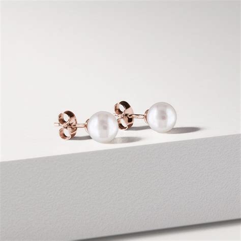 Pearl Stud Earrings in Rose Gold | KLENOTA