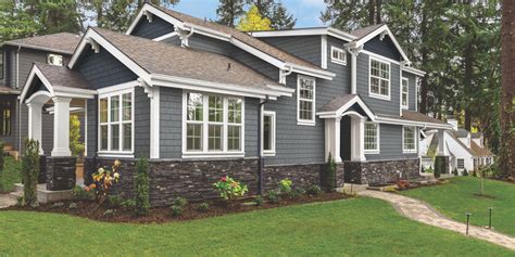 How to Choose Exterior House Colors: 10 Tips from the Pros