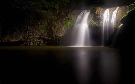 Waterfall At Night HD Wallpapers | HD WALLPAPERS