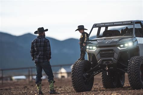 Can-Am Defender 6x6 Max Is a Unique Behemoth of a Build, Made for Cowboy Cerrone - autoevolution