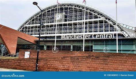 Manchester Central Train Station Manchester Editorial Photography - Image of transportation ...