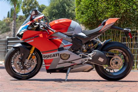 No Reserve: 774-Mile 2019 Ducati Panigale V4 S Corse for sale on BaT Auctions - sold for $25,250 ...