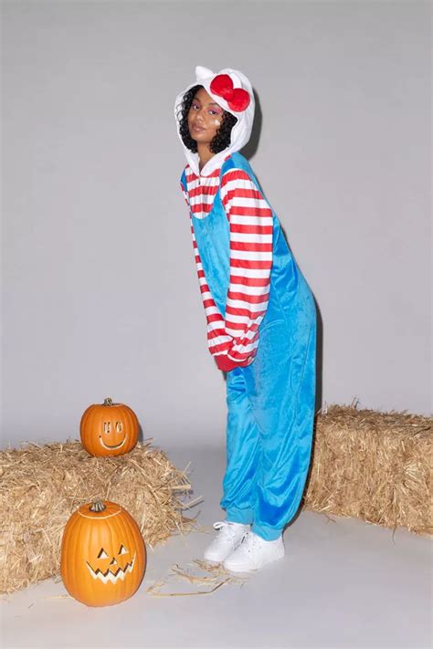 Hello Kitty Halloween Costume | Urban Outfitters