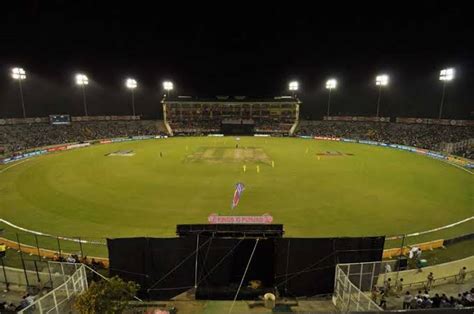 IS BINDRA STADIUM | CRICKET STADIUM MOHALI CAPACITY | PITCH REPORT | RECORDS | STATS - GET ...