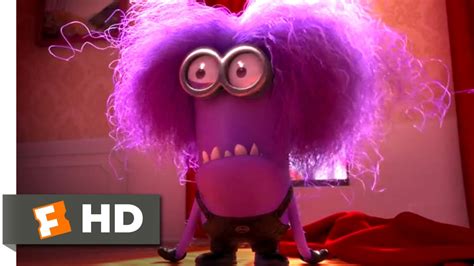 Despicable Me 2 - The Purple Minion | Fandango Family - YouTube