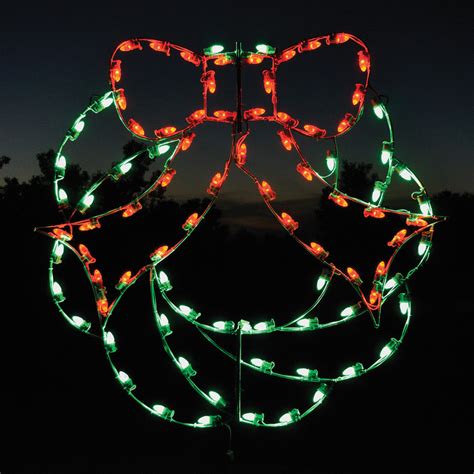 LED Lighted Outdoor Christmas Wreaths — HolidayLights.com