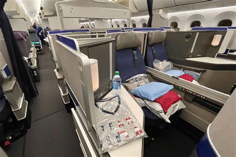 A 16-hour redeye: Reviewing United Polaris on the 787-9 Dreamliner - The Points Guy