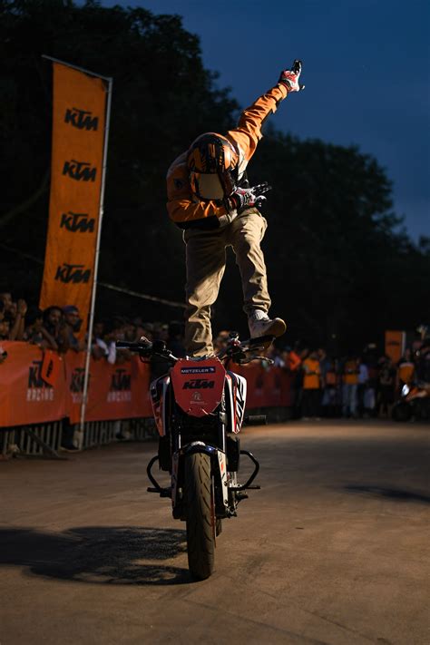 KTM Stunt Show on Behance